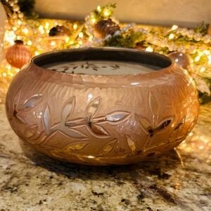 Anthropologie Ivy Decorator Pumpkin & Sweet Vanilla Candle - 6 wicks - 50 oz!